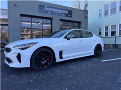 2022 Kia Stinger 