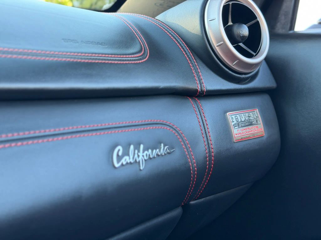 Ferrari California 2dr Conv 2010