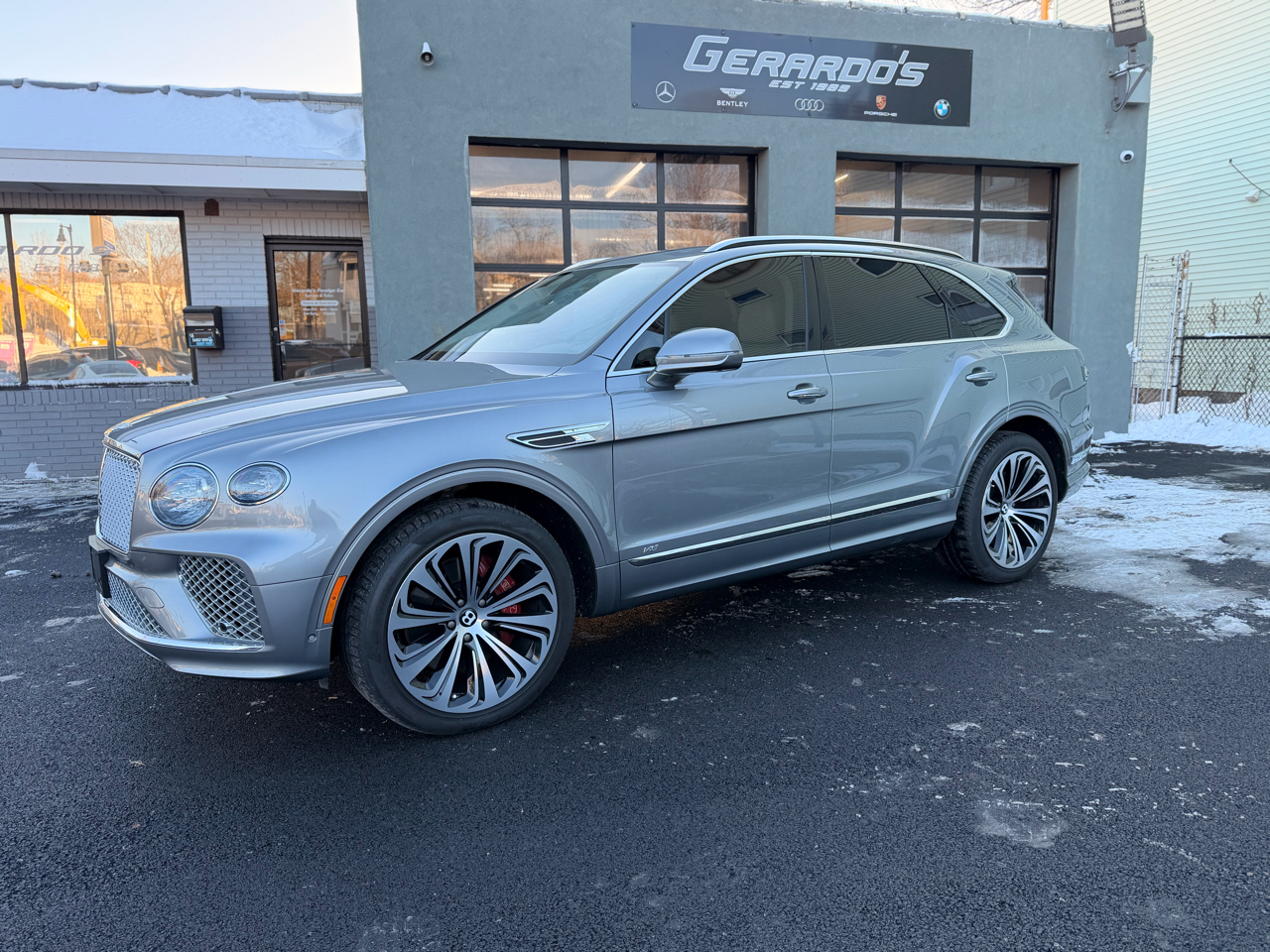 2021 Bentley Bentayga V8 AWD