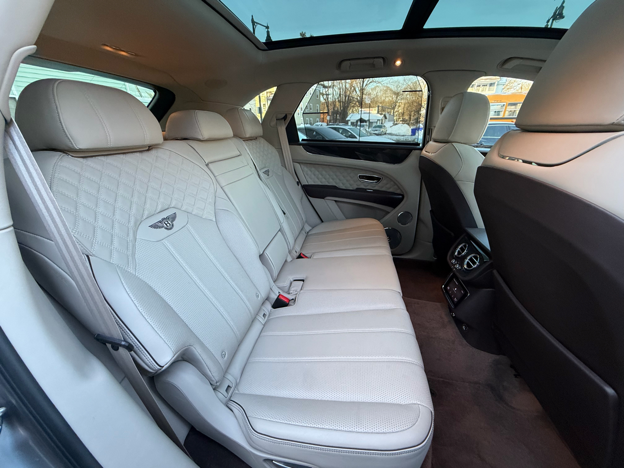 Bentley Bentayga V8 AWD 2021