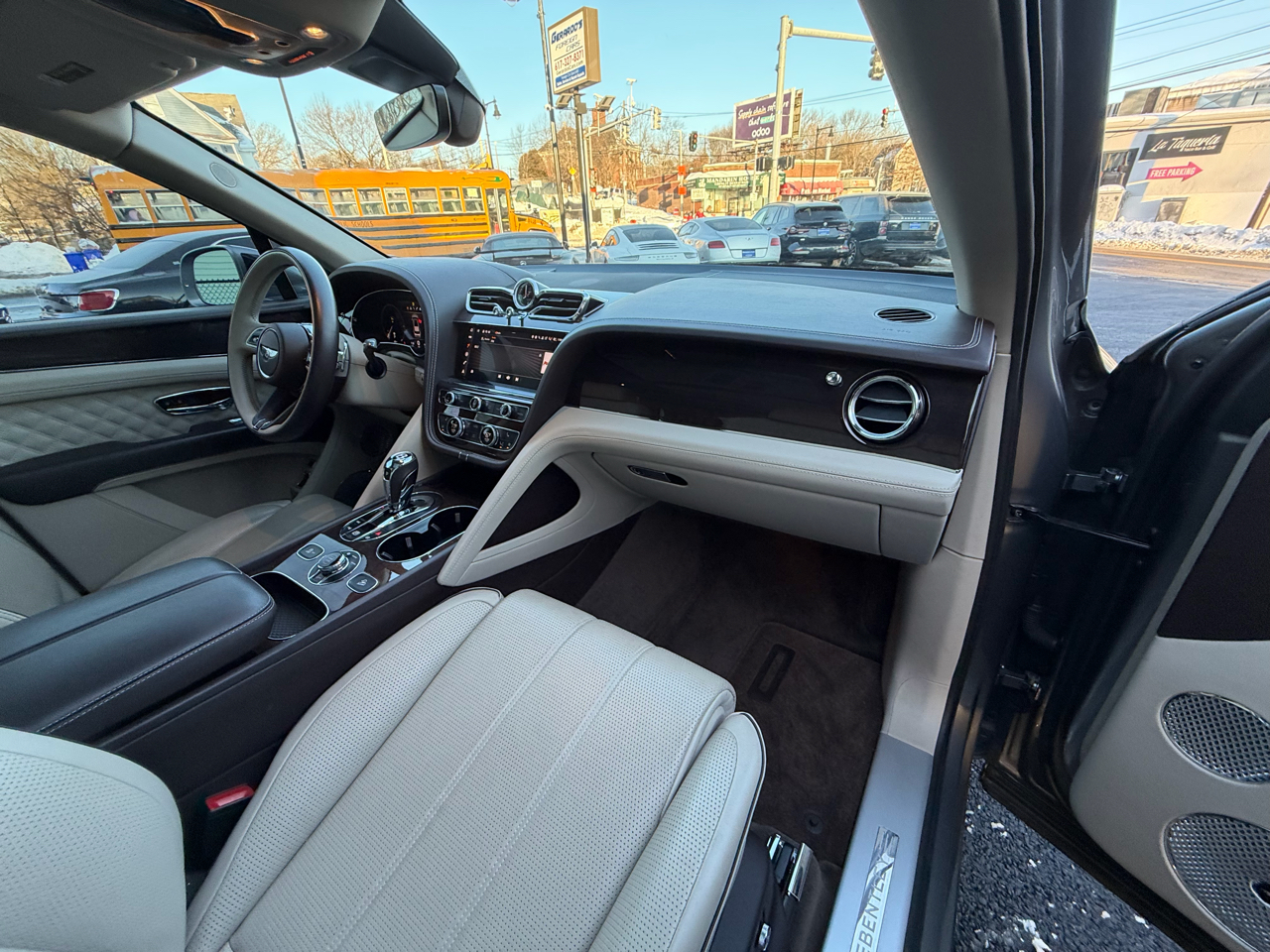 Bentley Bentayga V8 AWD 2021