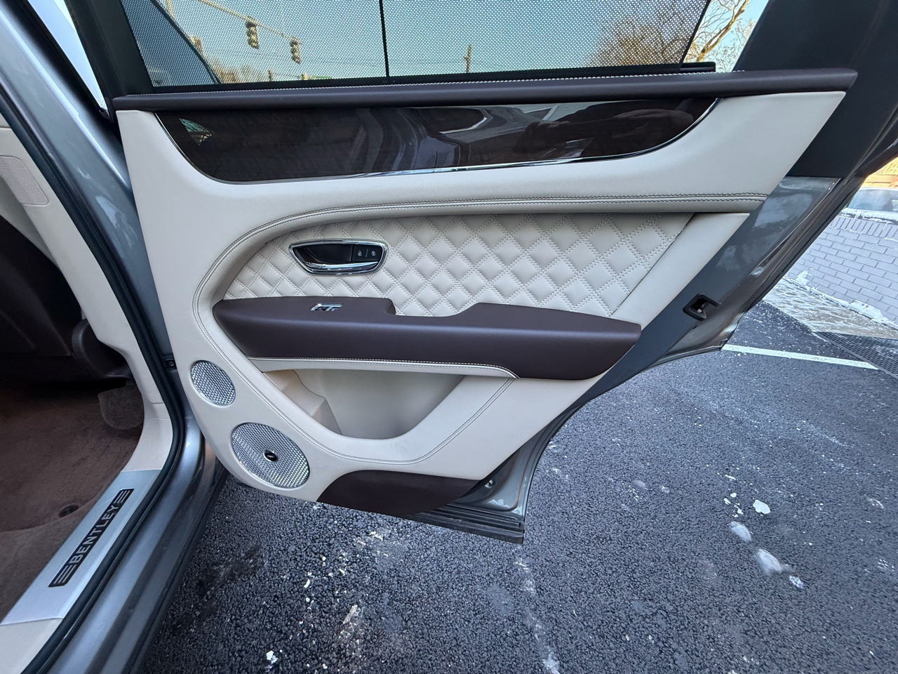 Bentley Bentayga V8 AWD 2021