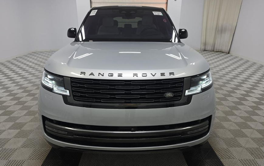 Land Rover Range Rover P400 SE SWB 2023