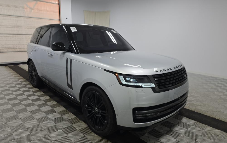 Land Rover Range Rover P400 SE SWB 2023