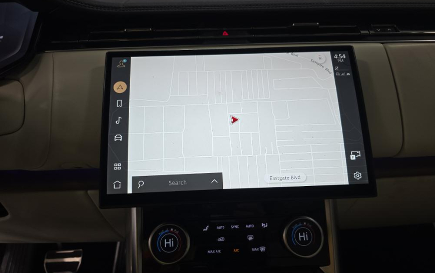 Land Rover Range Rover P400 SE SWB 2023