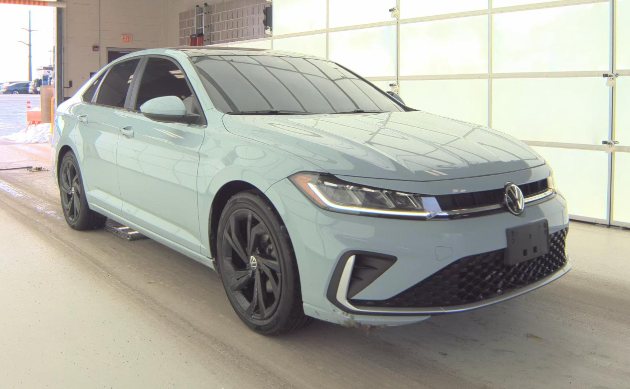 Volkswagen Jetta SE Auto 2025