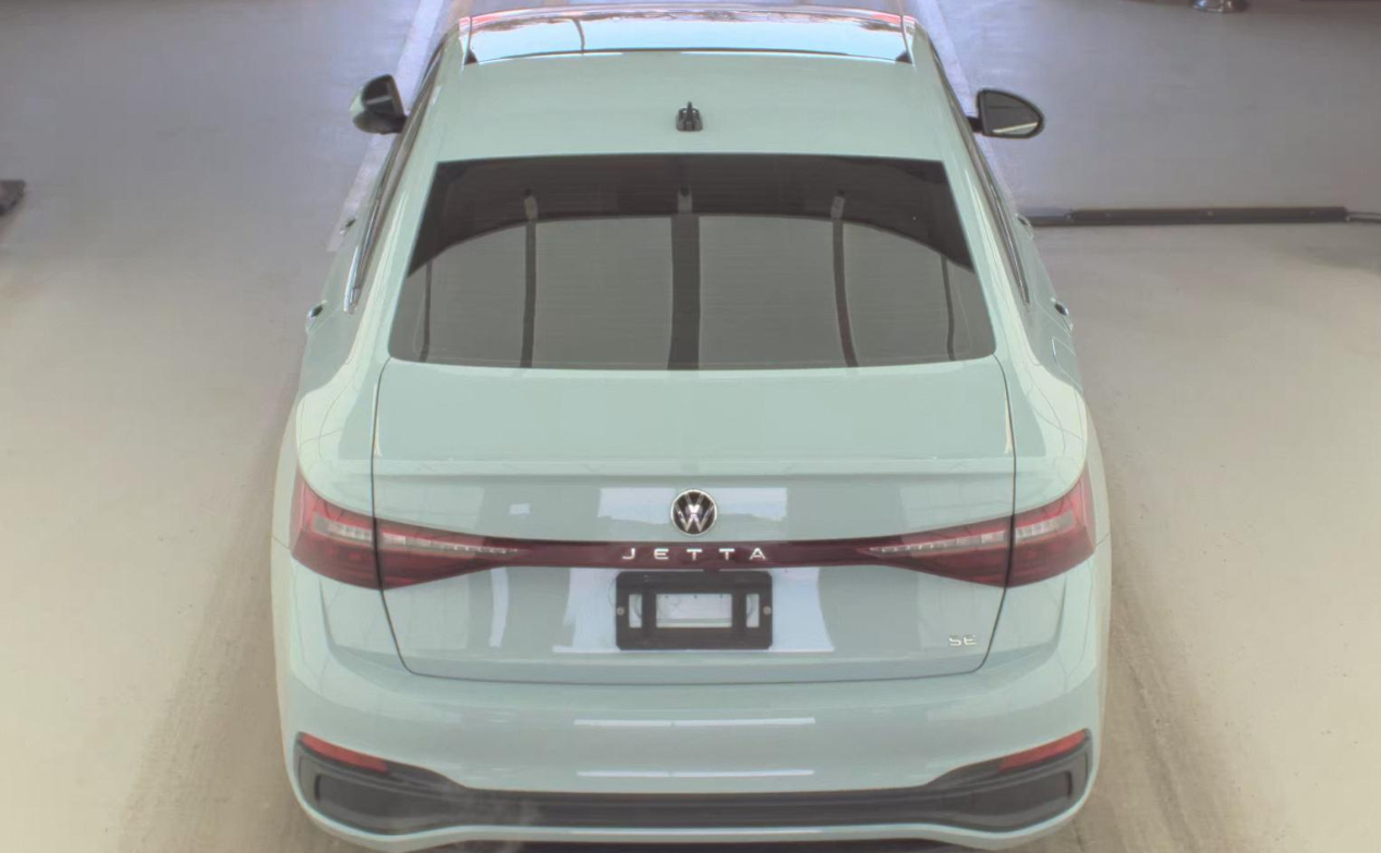 Volkswagen Jetta SE Auto 2025