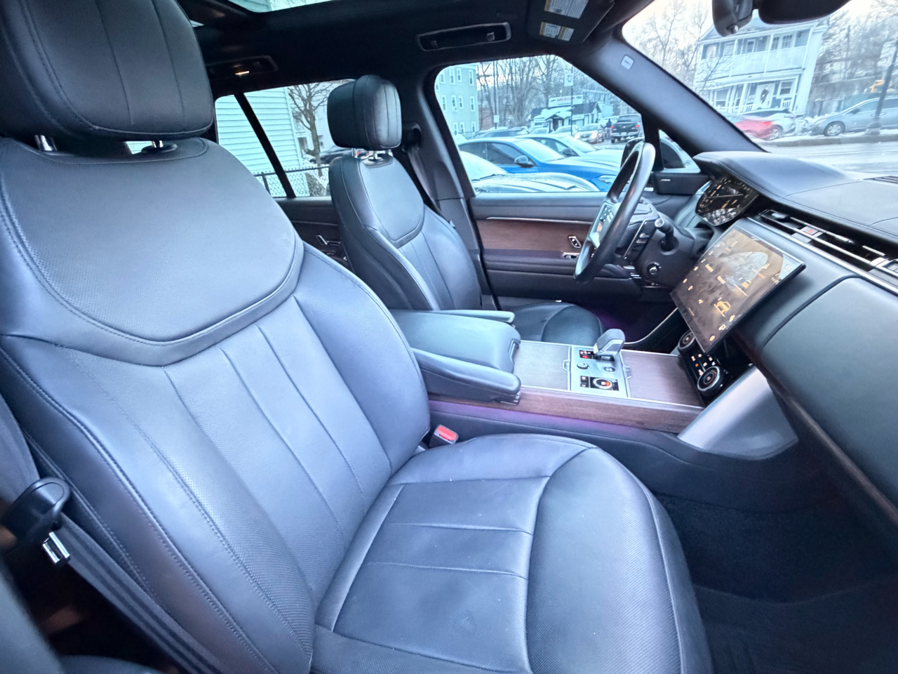 Land Rover Range Rover P400 SE SWB 2023