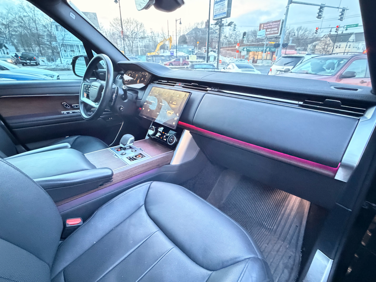 Land Rover Range Rover P400 SE SWB 2023