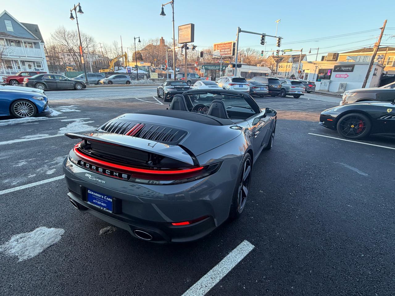 Porsche 911 Carrera Cabriolet 2025