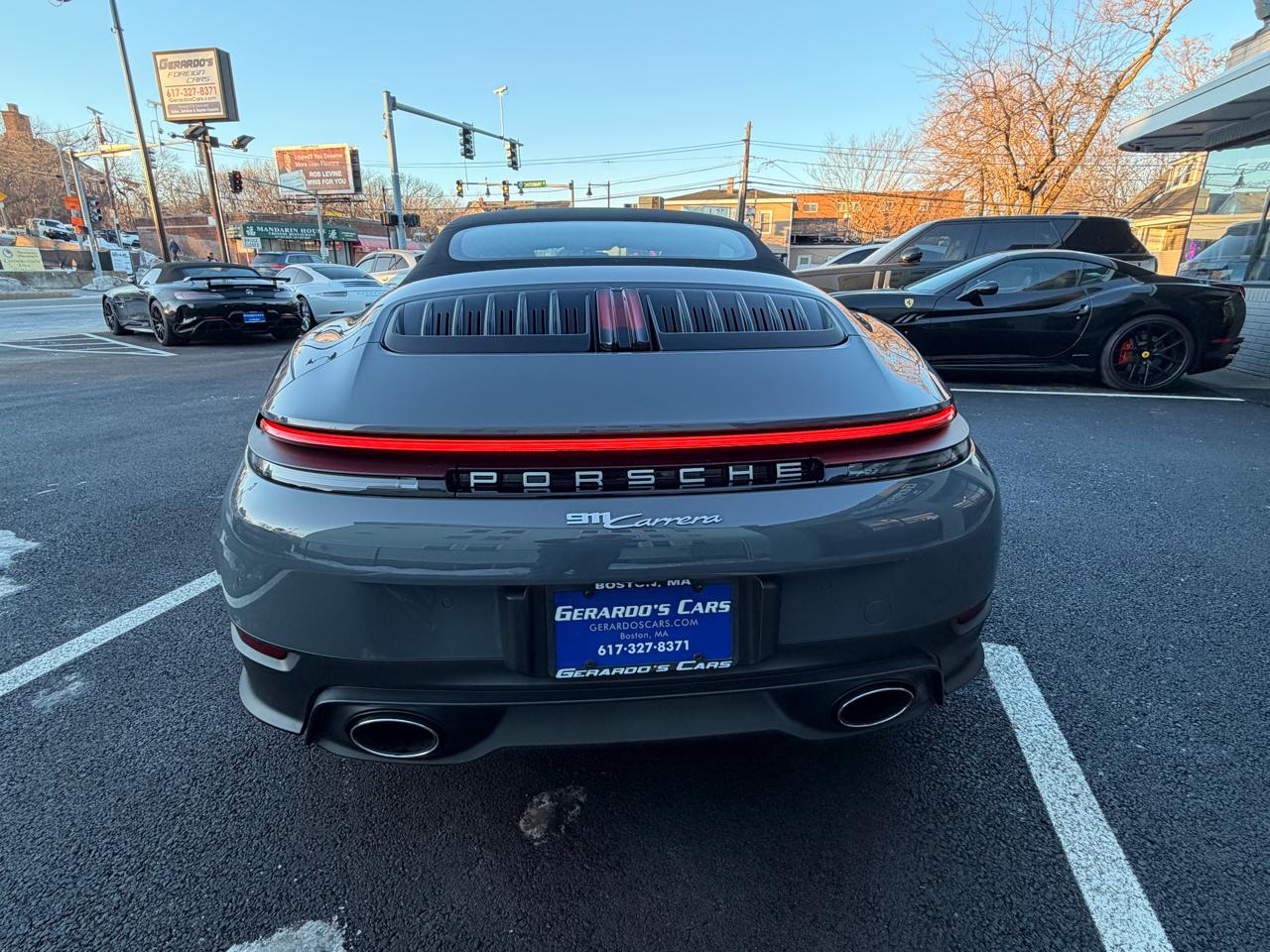 Porsche 911 Carrera Cabriolet 2025