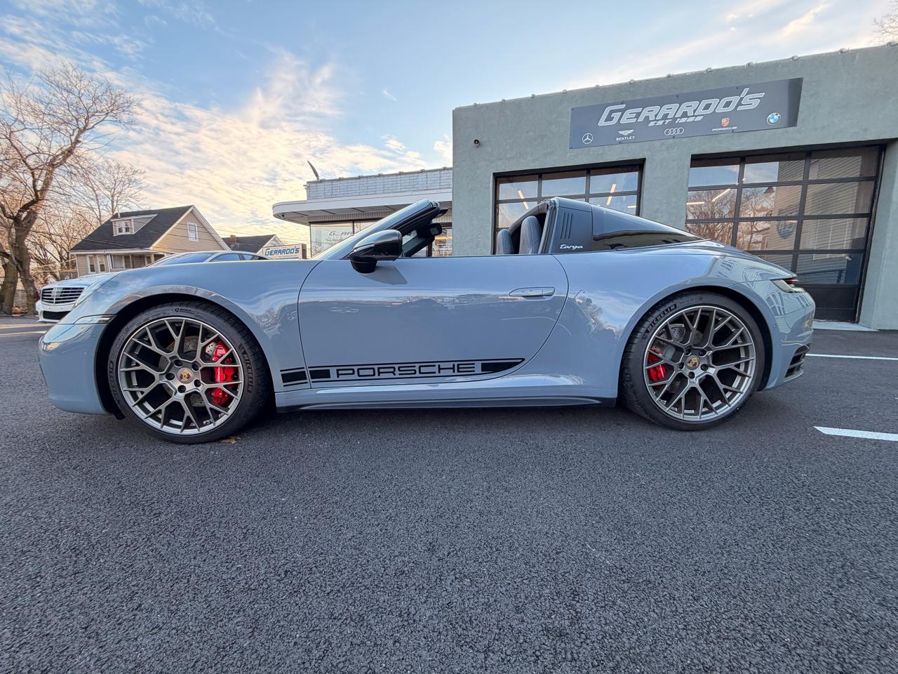 Porsche 911 Targa 4S 2023