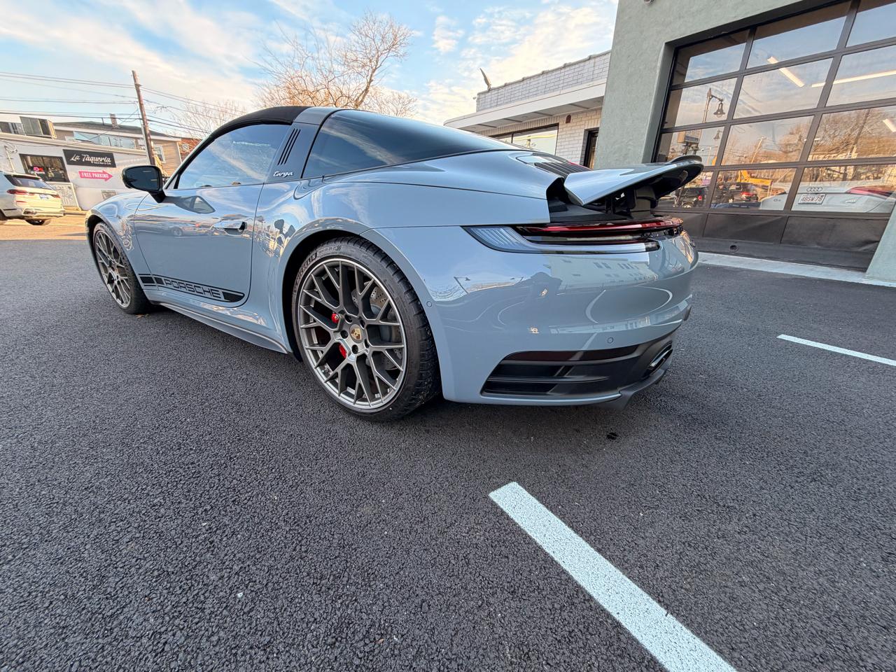 Porsche 911 Targa 4S 2023