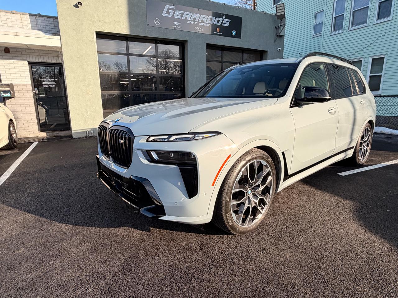 2024 BMW X7 M60i Sports Activity Vehicle