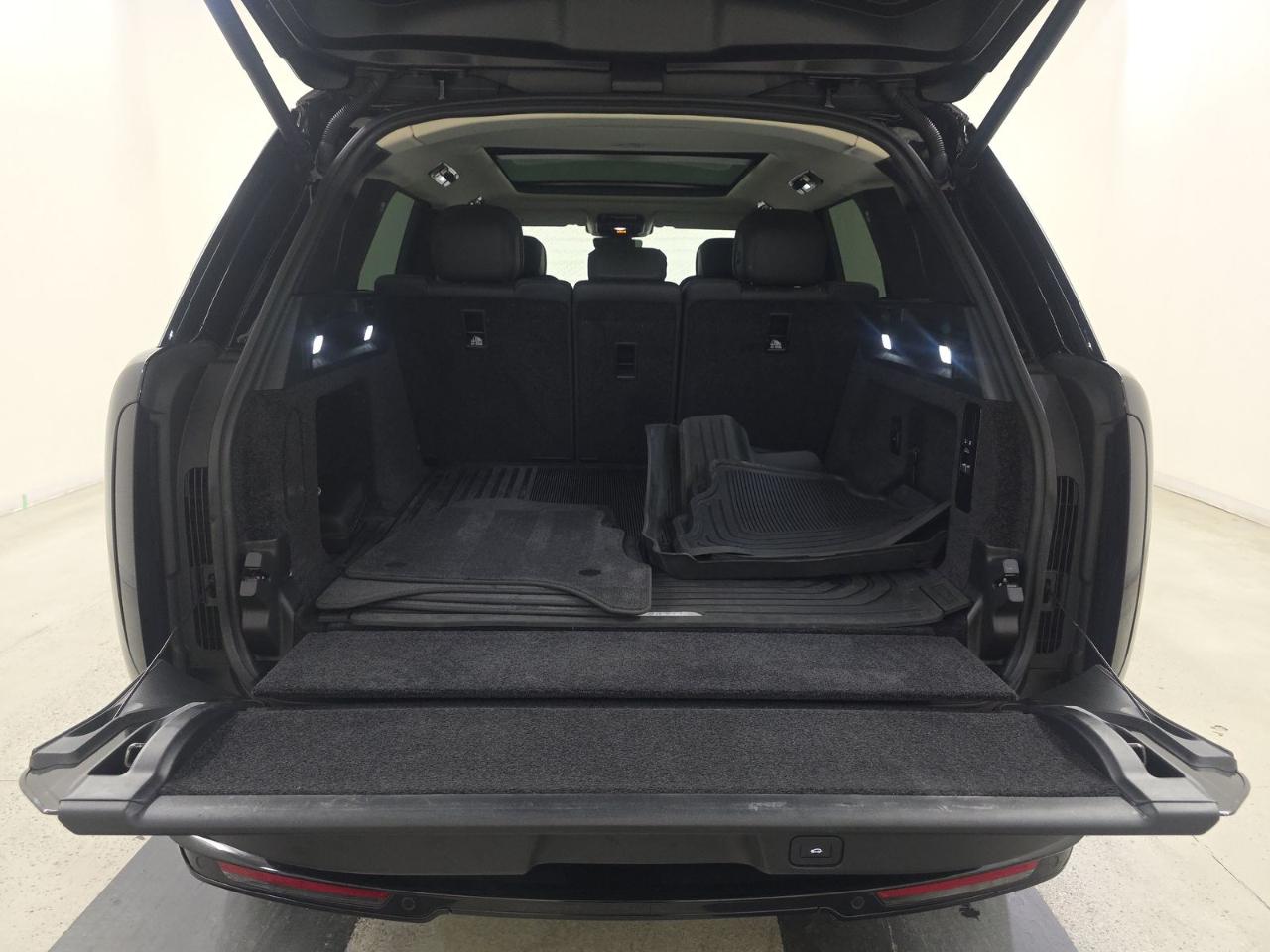 Land Rover Range Rover P400 SE SWB 2024