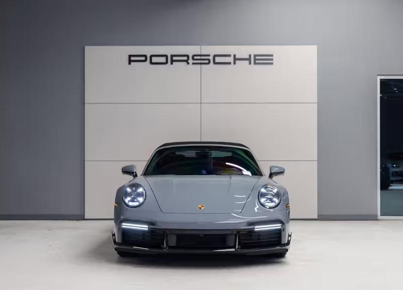 Porsche 911 Turbo S Cabriolet 2024