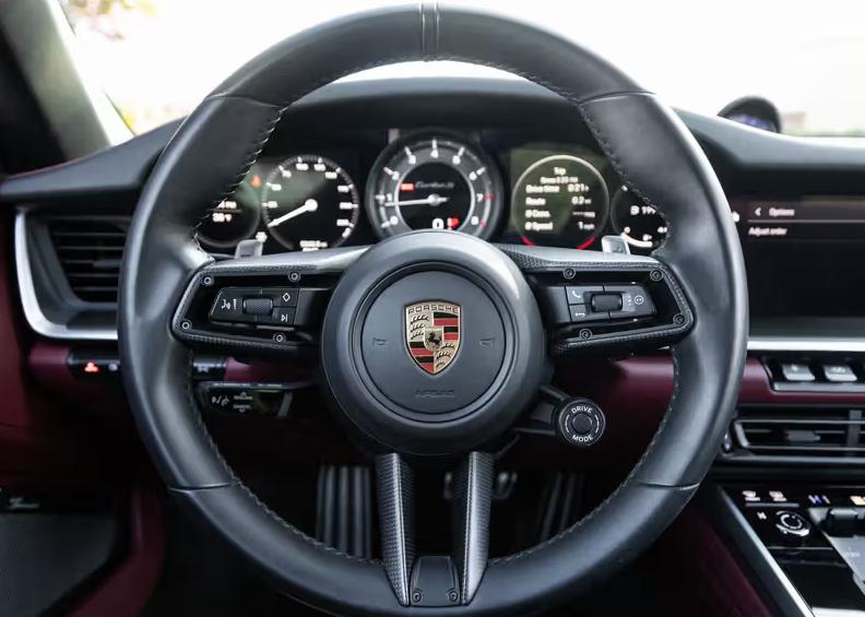 Porsche 911 Turbo S Cabriolet 2024