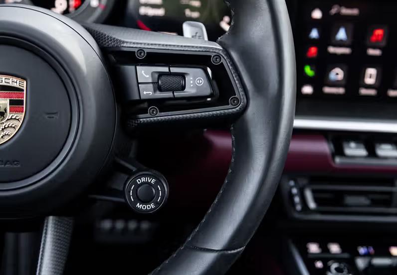 Porsche 911 Turbo S Cabriolet 2024