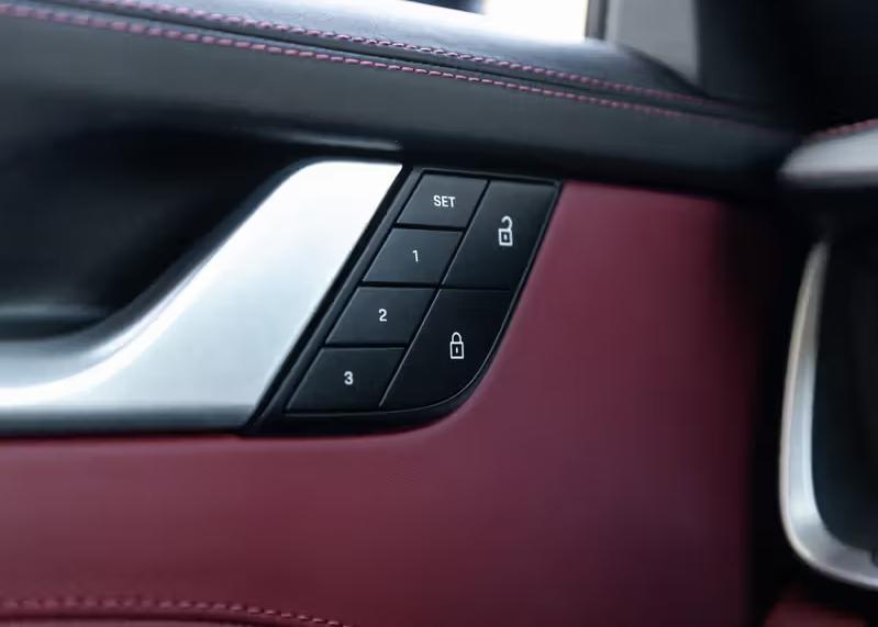 Porsche 911 Turbo S Cabriolet 2024