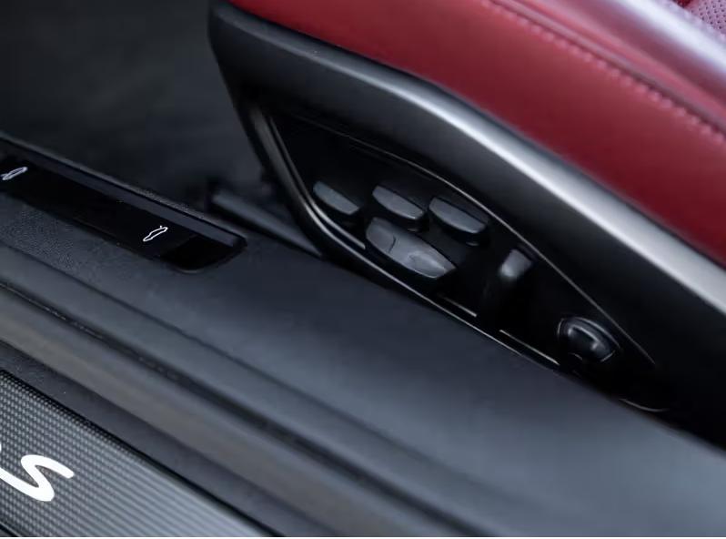 Porsche 911 Turbo S Cabriolet 2024