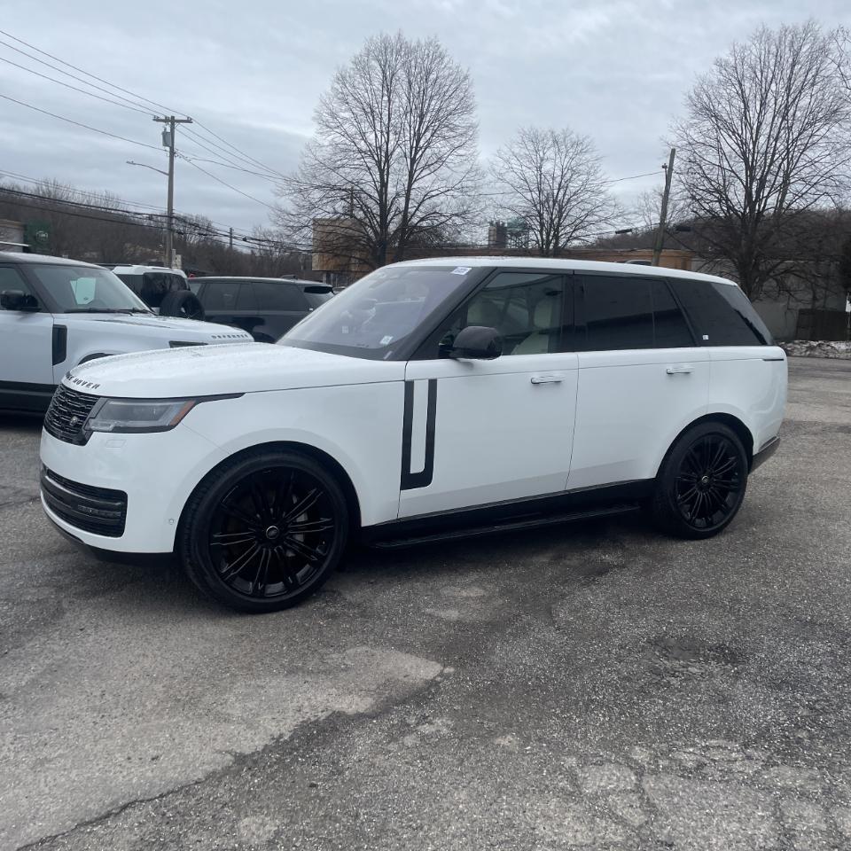 Land Rover Range Rover P400 SE SWB 2023