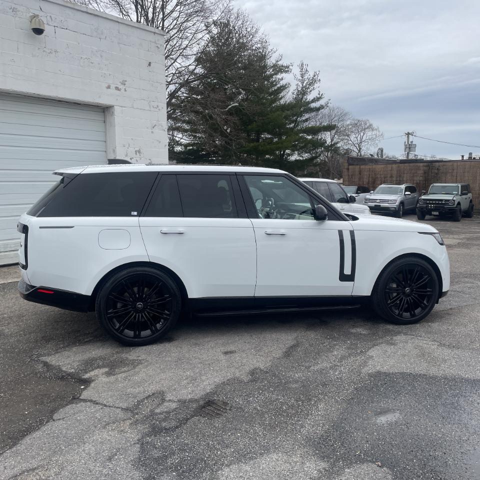 Land Rover Range Rover P400 SE SWB 2023