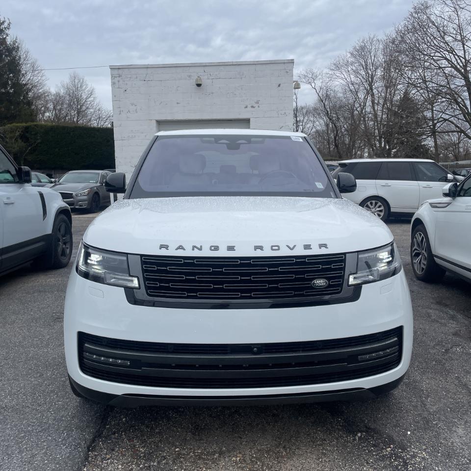 Land Rover Range Rover P400 SE SWB 2023