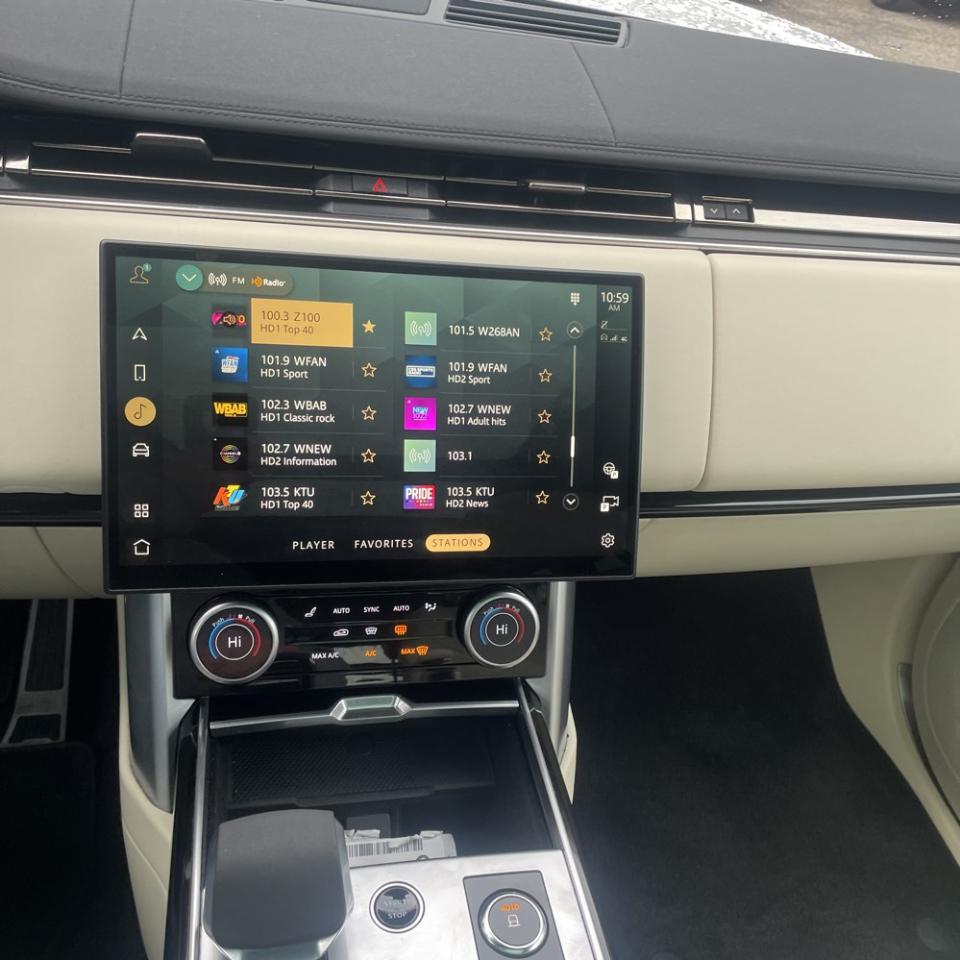 Land Rover Range Rover P400 SE SWB 2023