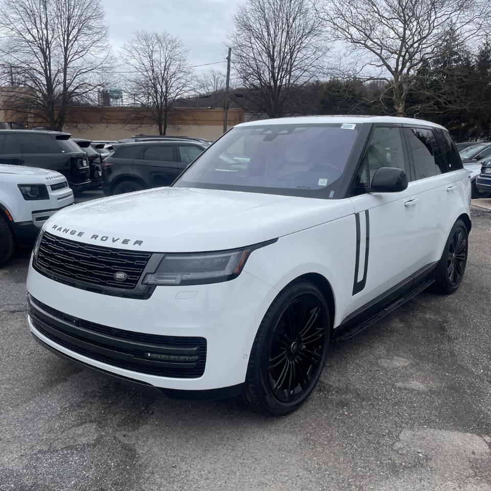 2023 Land Rover Range Rover P400 SE SWB