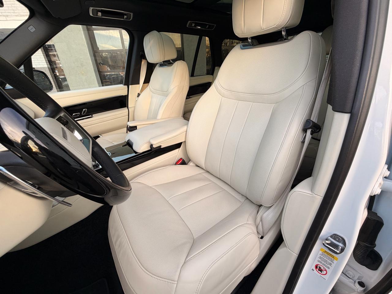 Land Rover Range Rover P400 SE SWB 2023