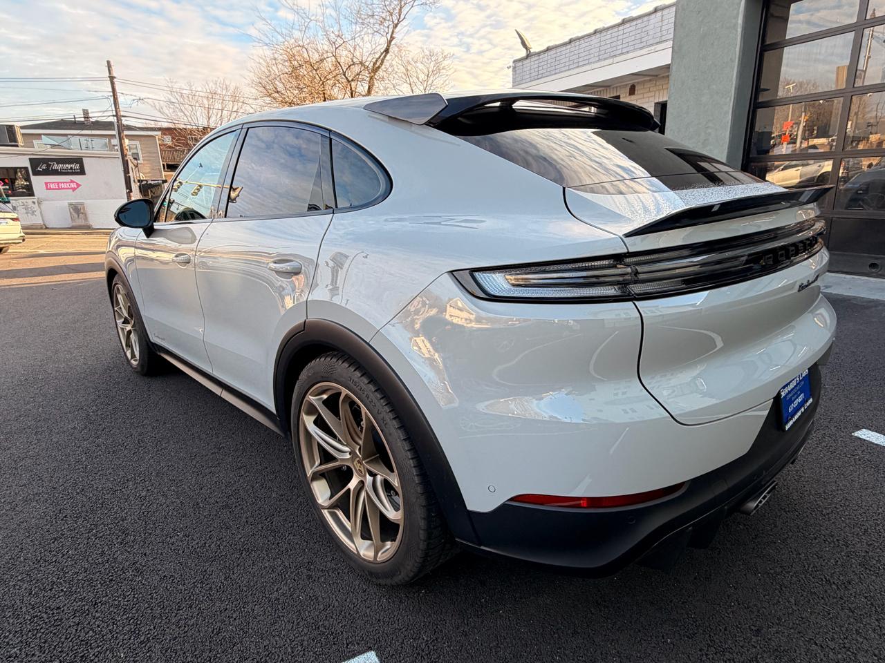 Porsche Cayenne Turbo GT Coupe AWD 2024