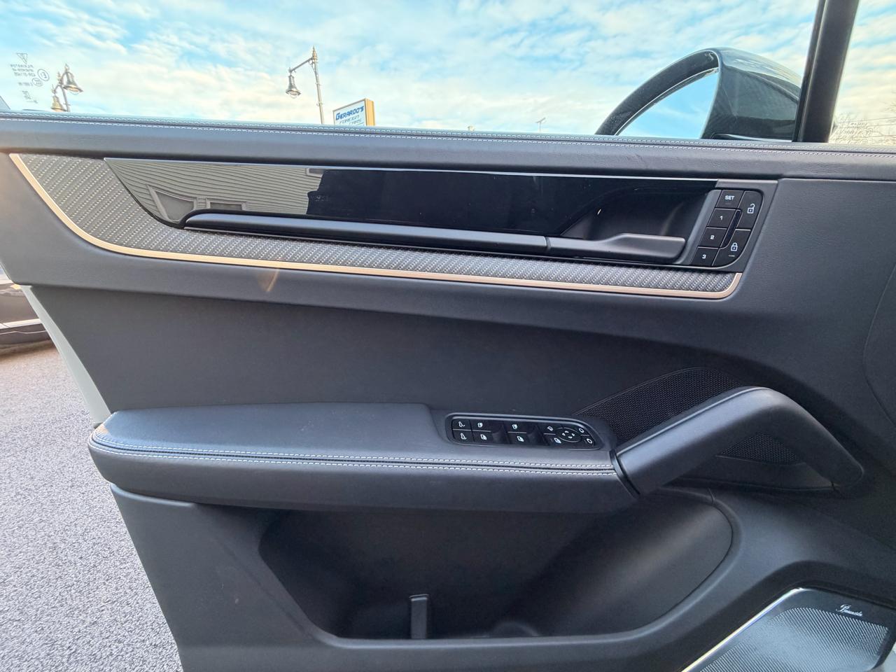 Porsche Cayenne Turbo GT Coupe AWD 2024