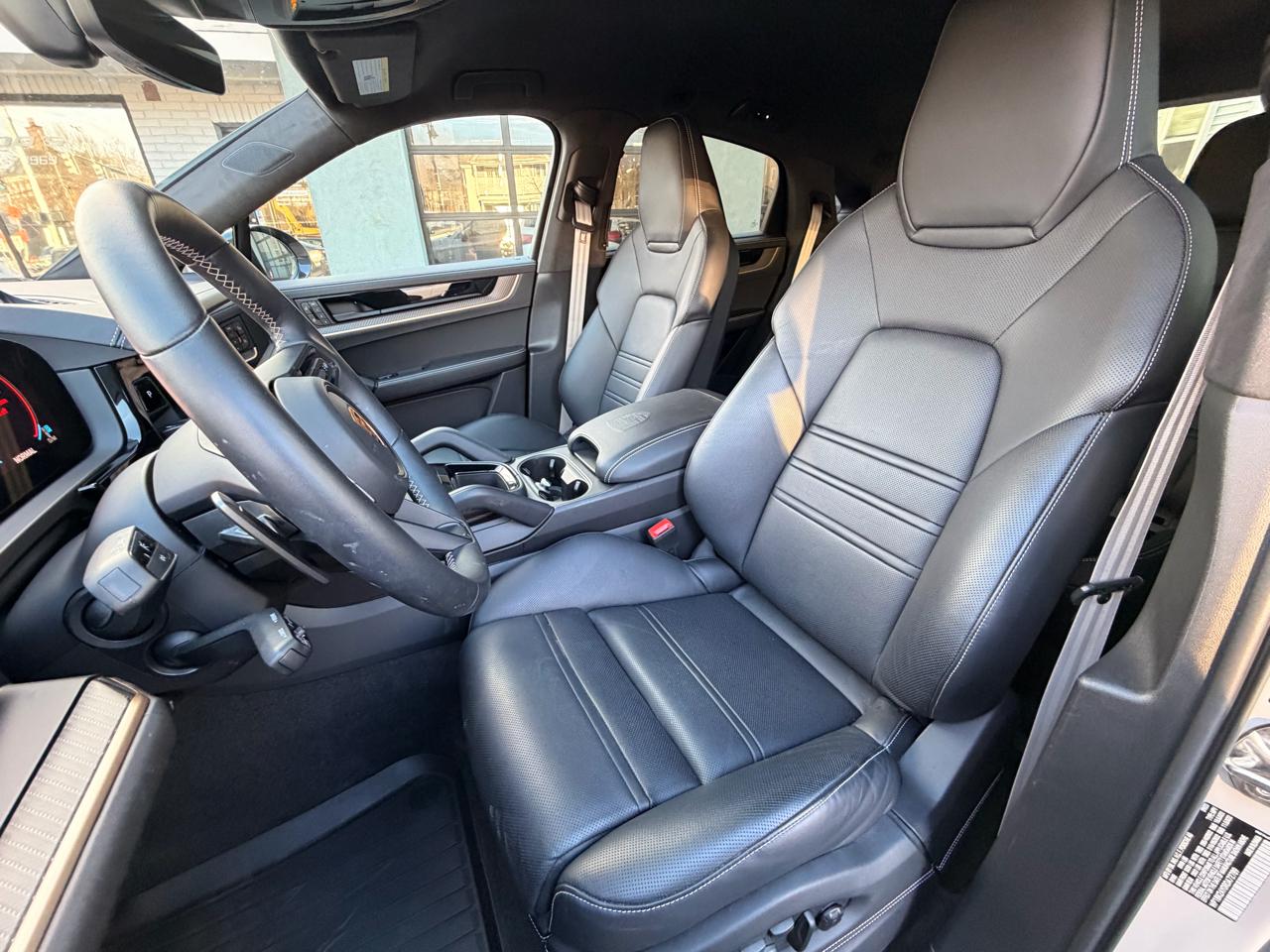 Porsche Cayenne Turbo GT Coupe AWD 2024