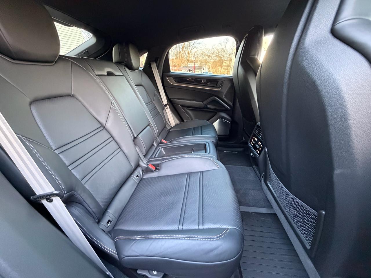 Porsche Cayenne Turbo GT Coupe AWD 2024