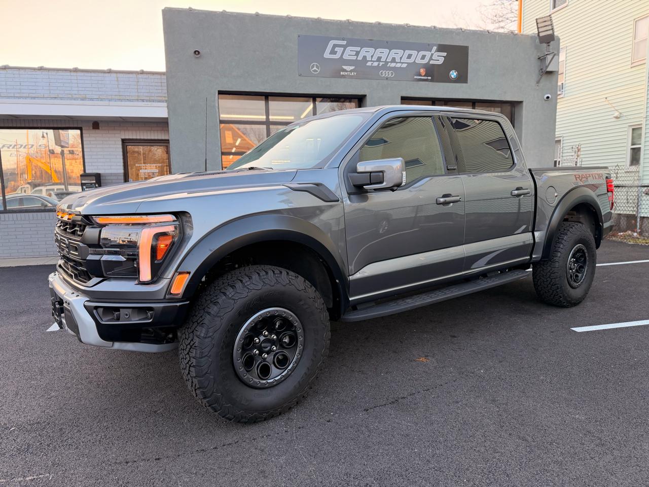 2025 Ford F-150 Raptor 4WD SuperCrew 5.5' Box