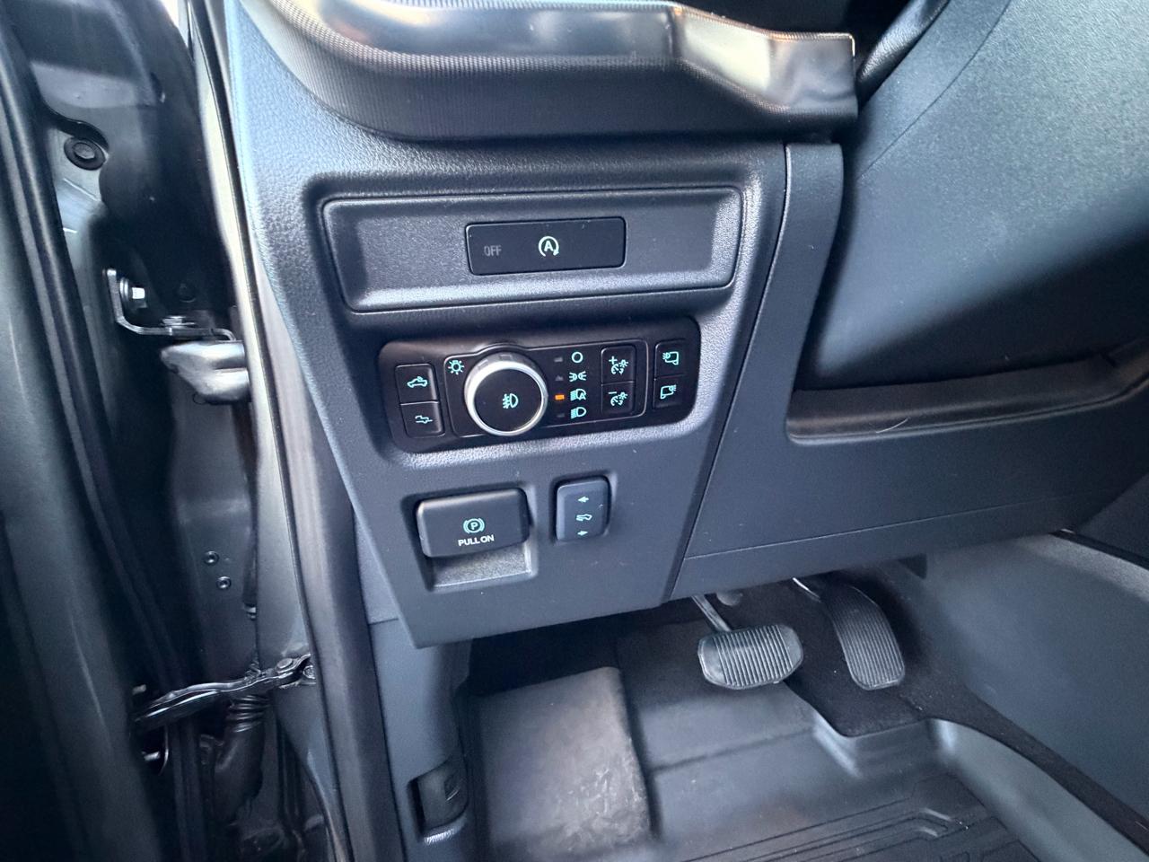 Ford F-150 Raptor 4WD SuperCrew 5.5' Box 2025