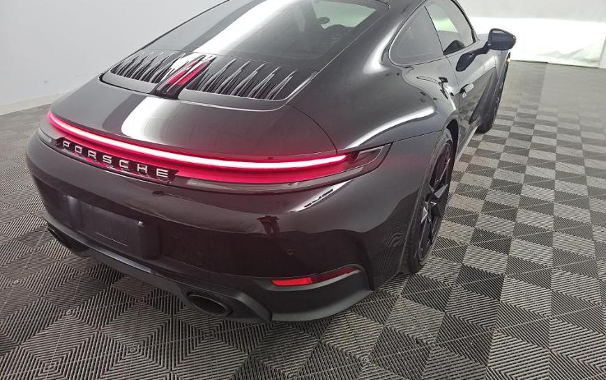 Porsche 911 Carrera S Coupe 2025