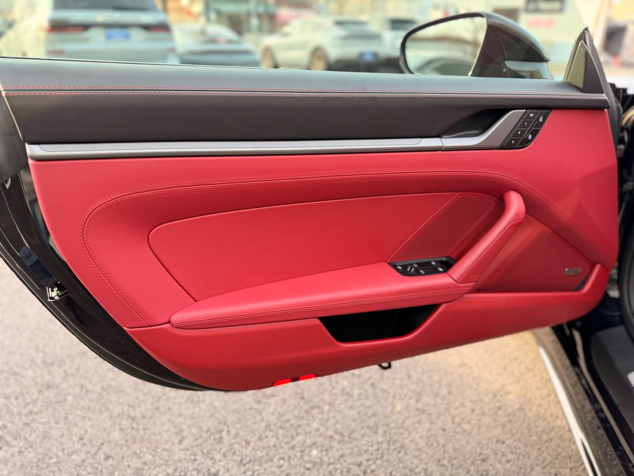 Porsche 911 Carrera S Coupe 2025