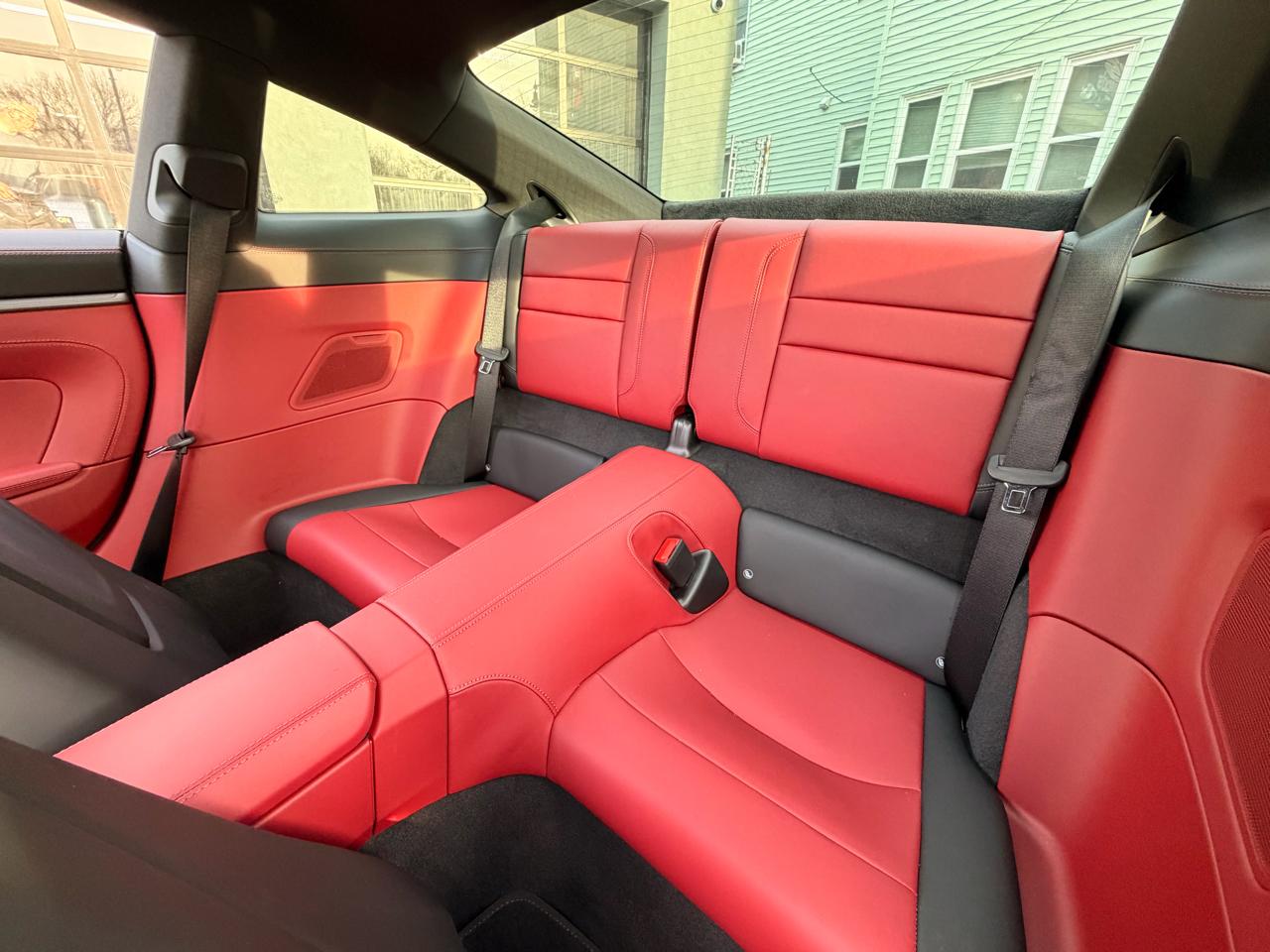 Porsche 911 Carrera S Coupe 2025