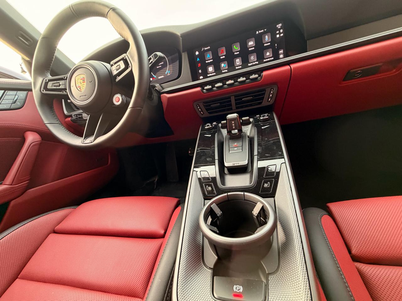 Porsche 911 Carrera S Coupe 2025