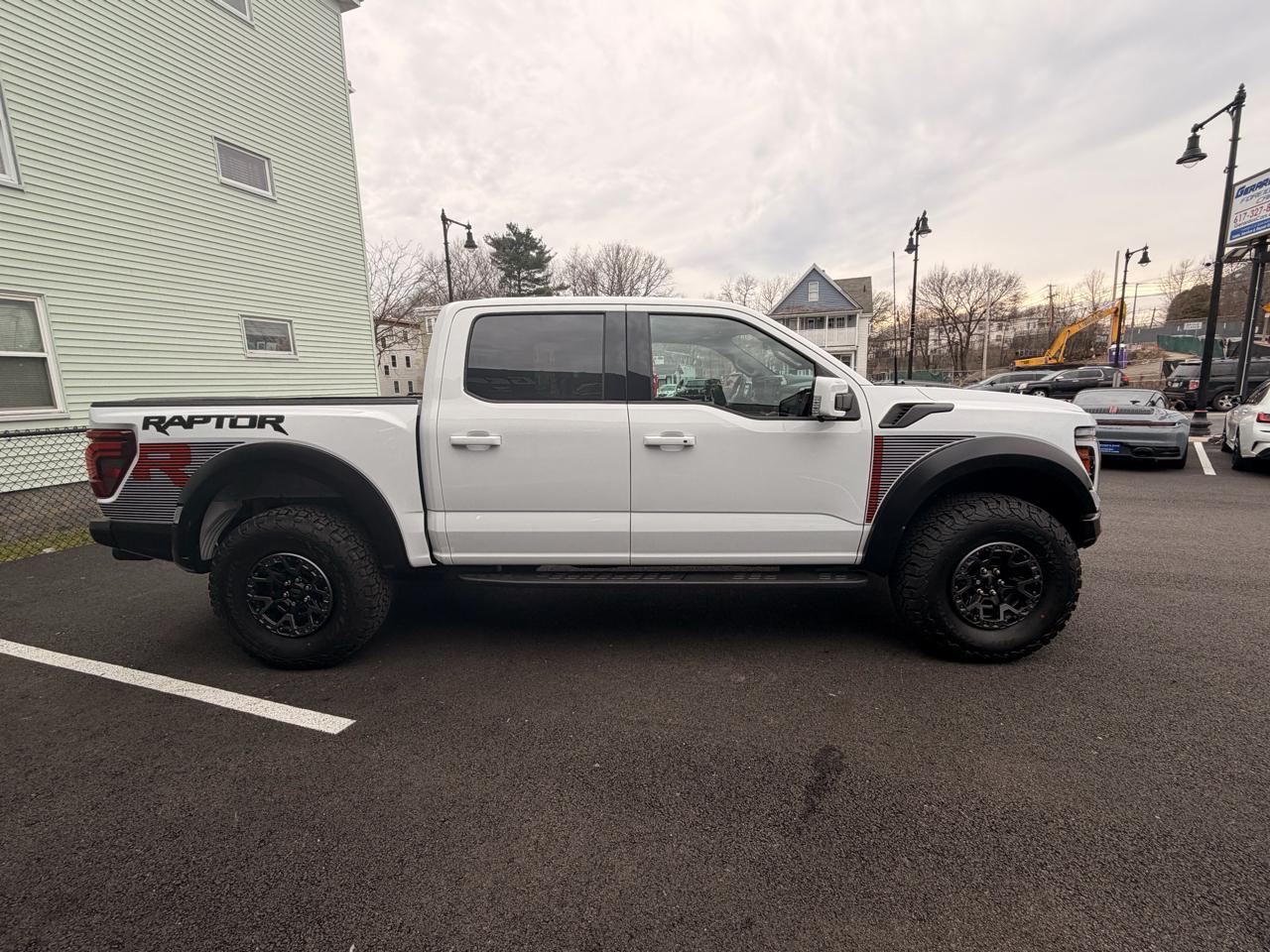 Ford F-150 Raptor 4WD SuperCrew 5.5' Box 2026
