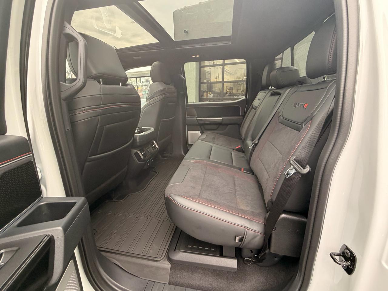 Ford F-150 Raptor 4WD SuperCrew 5.5' Box 2026