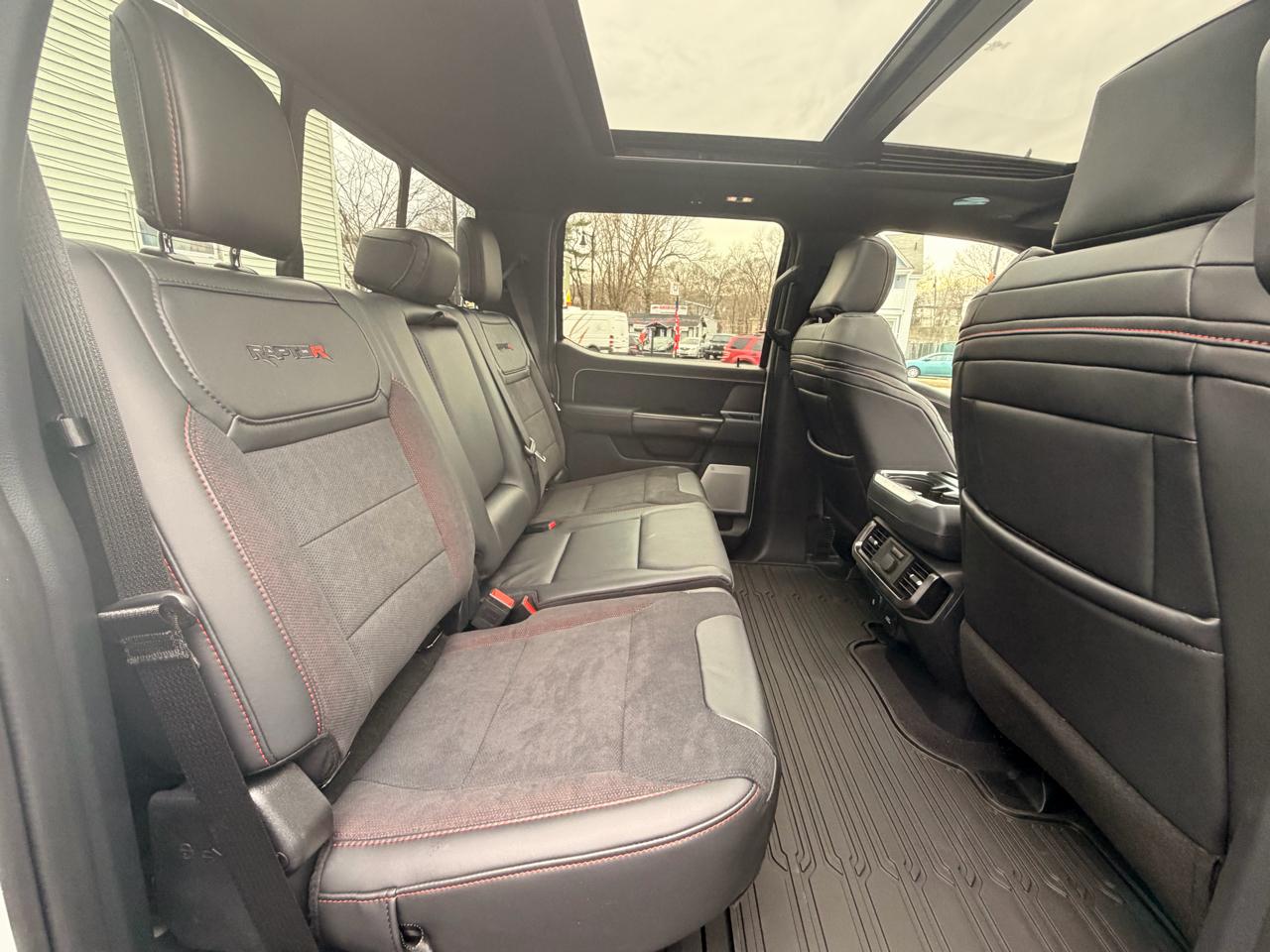 Ford F-150 Raptor 4WD SuperCrew 5.5' Box 2026