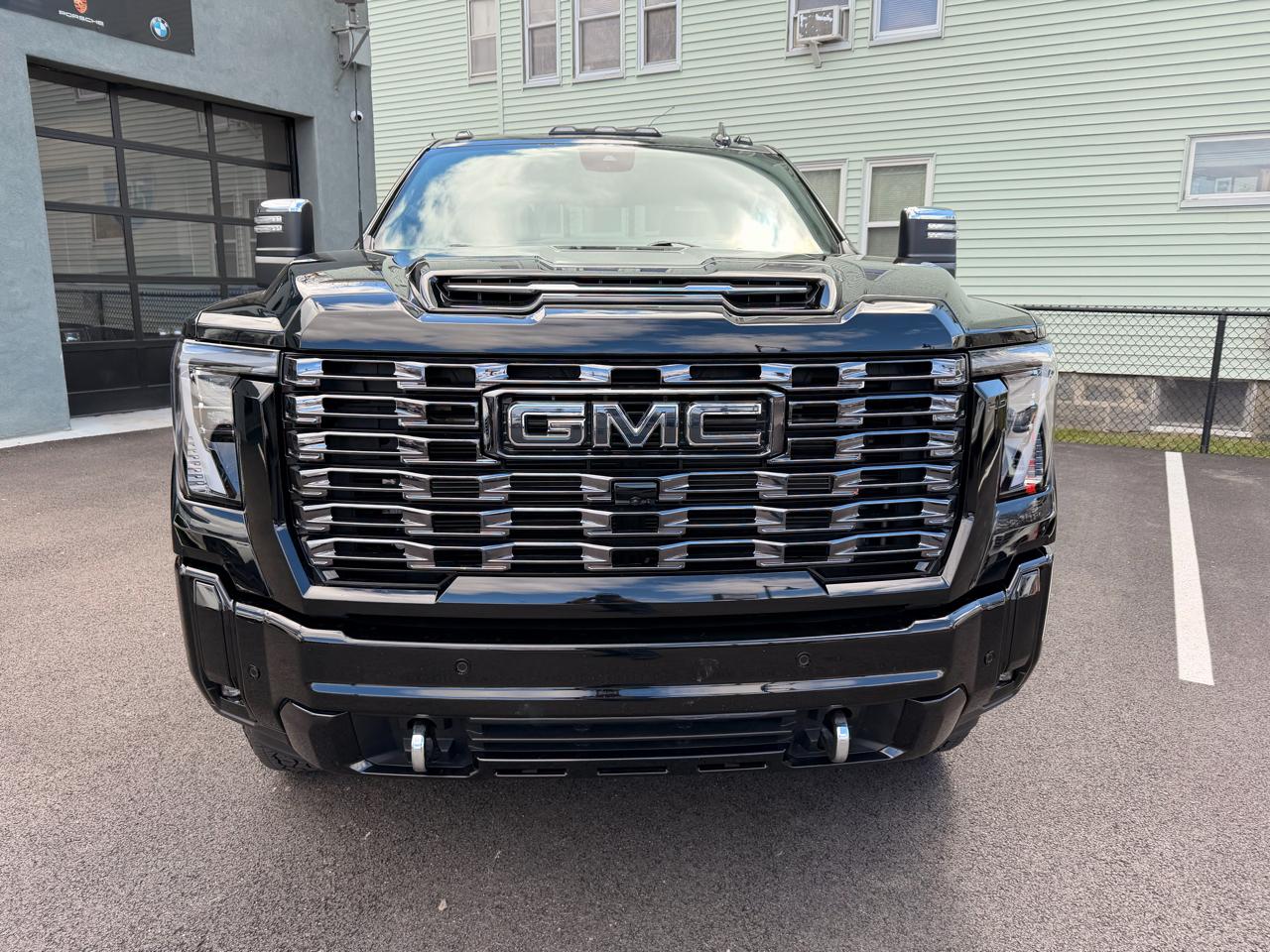 GMC Sierra 3500HD 4WD Crew Cab 159" Denali Ultimate 2025