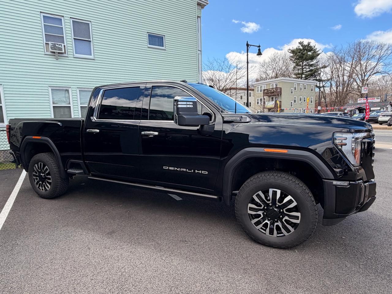 GMC Sierra 3500HD 4WD Crew Cab 159" Denali Ultimate 2025