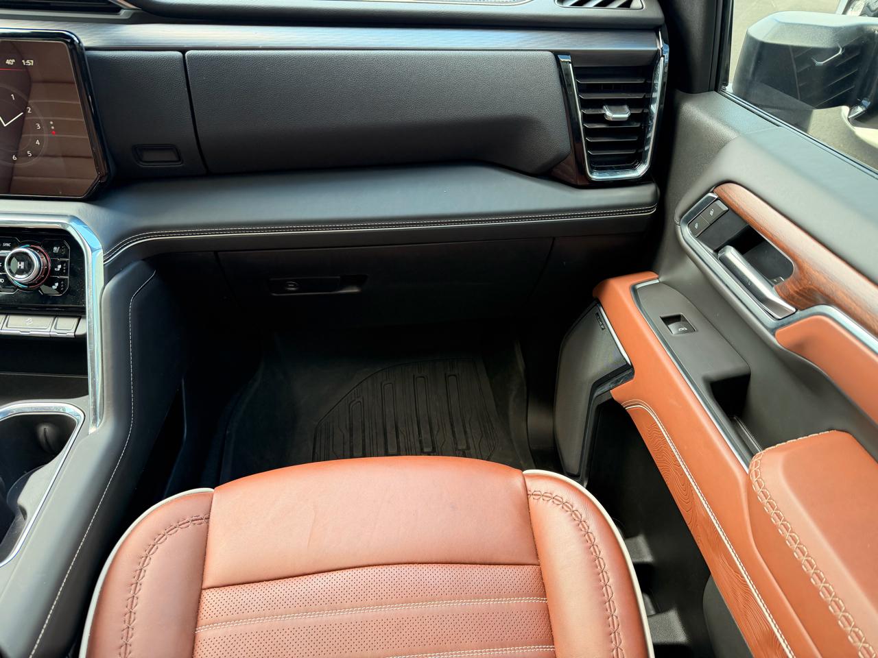 GMC Sierra 3500HD 4WD Crew Cab 159" Denali Ultimate 2025