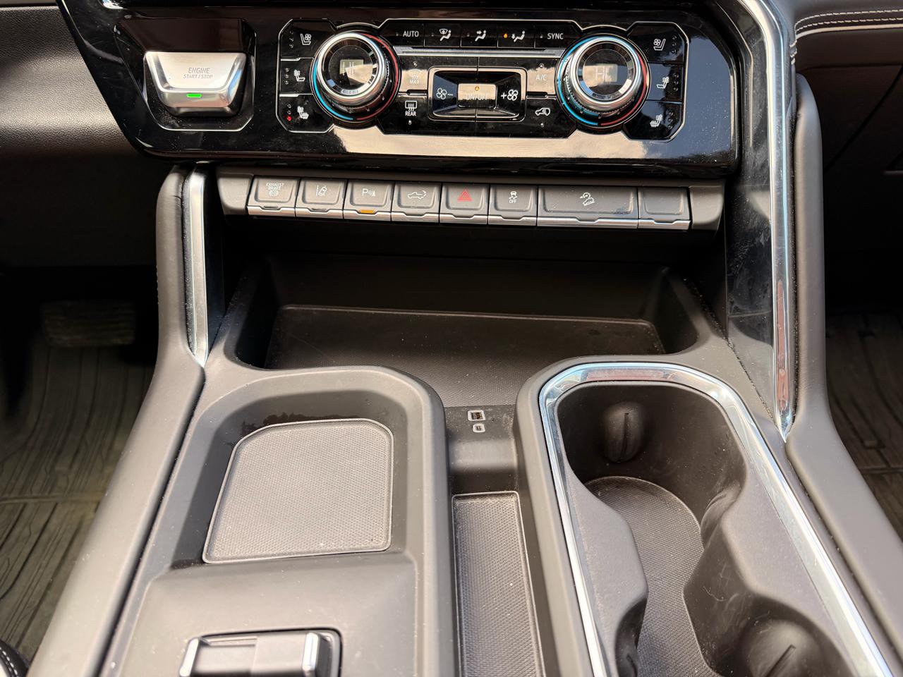 GMC Sierra 3500HD 4WD Crew Cab 159" Denali Ultimate 2025