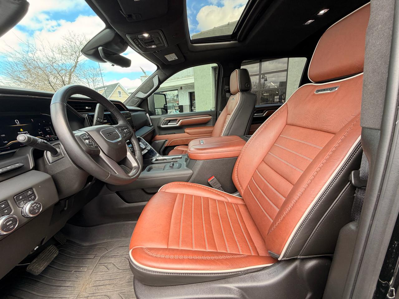 GMC Sierra 3500HD 4WD Crew Cab 159" Denali Ultimate 2025