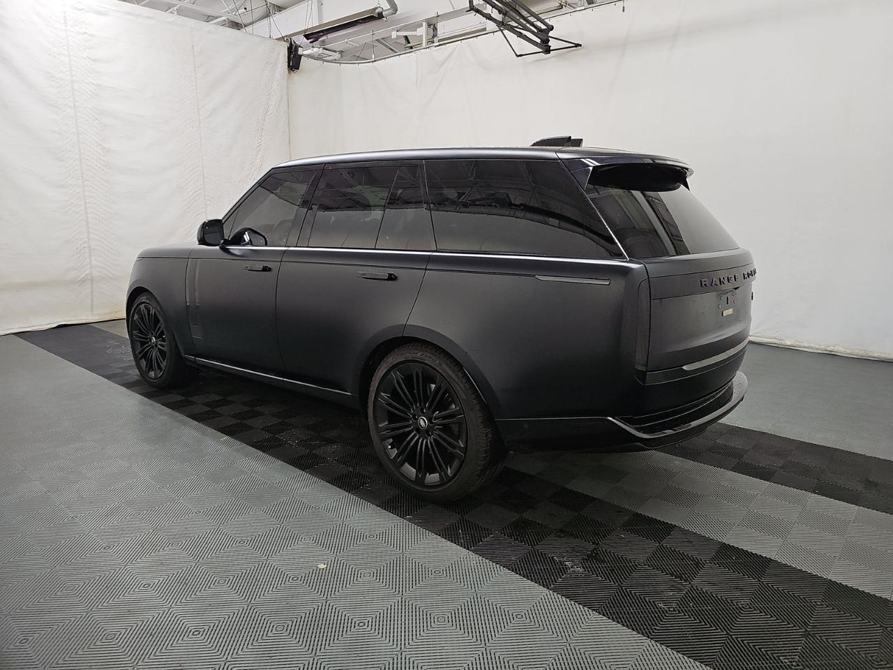 Land Rover Range Rover P530 SE SWB 2023