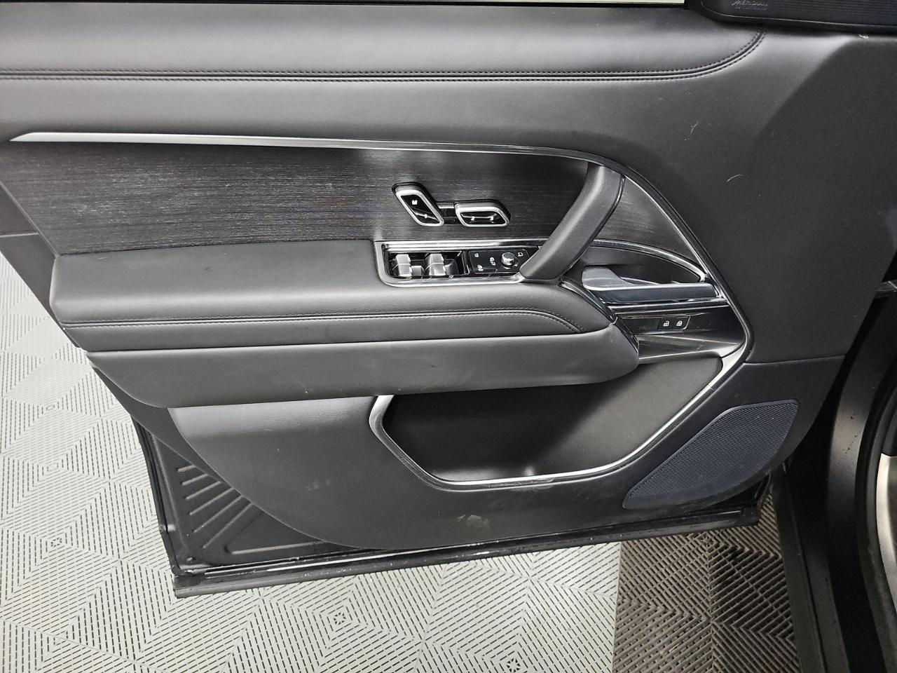 Land Rover Range Rover P530 SE SWB 2023